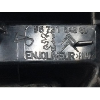 Recambio de piloto trasero derecho interior para citroën c4 picasso 2.0 hdi fap referencia OEM IAM 9673164980  