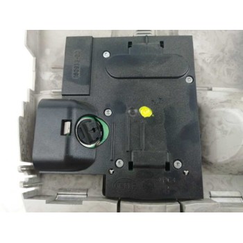 Recambio de luz interior para mercedes-benz clase b (w245) 200 cdi (245.208) referencia OEM IAM A1698203901  