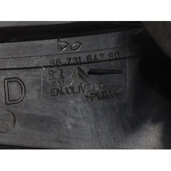 Recambio de piloto trasero derecho para citroën c4 picasso 2.0 hdi fap referencia OEM IAM 9673164780  