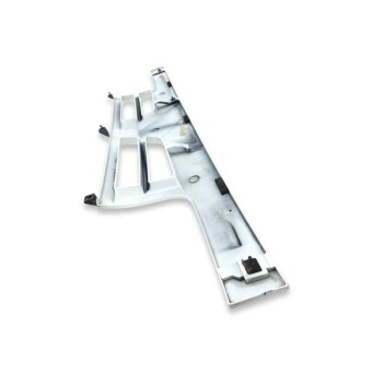 Recambio de rejilla delantera para nissan cabstar 01.04  3.0 diesel referencia OEM IAM 623109X500  