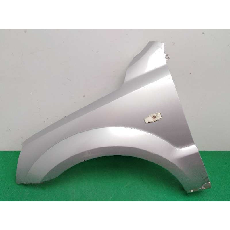 Recambio de aleta delantera izquierda para kia sorento i (jc) 2.5 crdi referencia OEM IAM 663113E141  