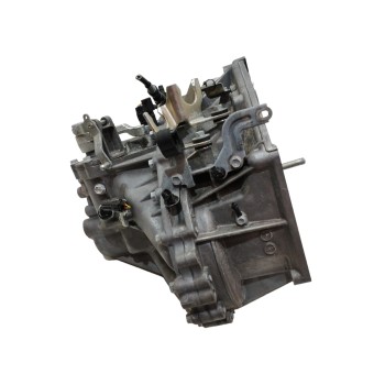 Recambio de caja cambios para suzuki vitara 1.6 ddis glx 4x4 referencia OEM IAM ZND 126498 KM 