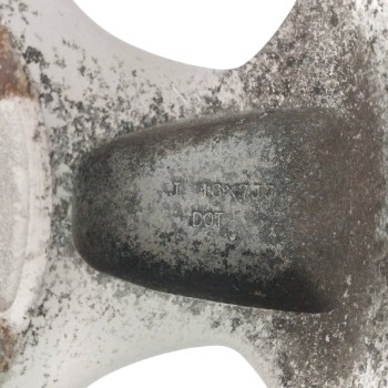 Recambio de llanta para isuzu trooper 3.0 dti (3-trg.) referencia OEM IAM 8971689950 J16X7JJ ET38 6H 6X139 , 7