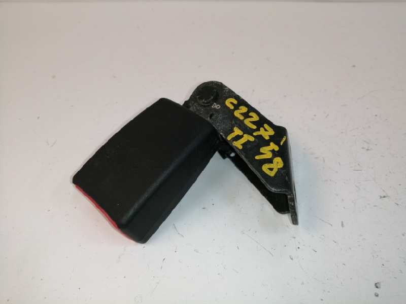 Recambio de enganche cinturon izquierdo para bmw x3 (e83) 2.0 16v diesel cat referencia OEM IAM 3412795 TRASERO 33043223