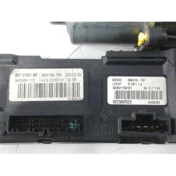 Recambio de motor elevalunas delantero izquierdo para renault megane iii berlina 5 p 1.5 dci diesel cat referencia OEM IAM 96843