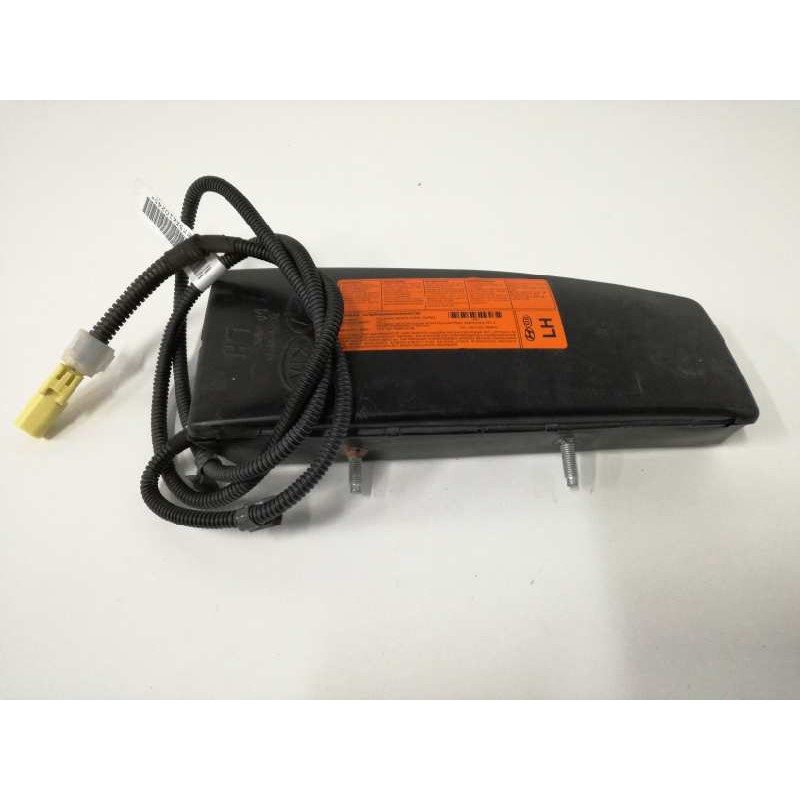 Recambio de airbag lateral delantero izquierdo para hyundai i30 1.4 cat referencia OEM IAM 2R88910000 DE ASIENTO 
