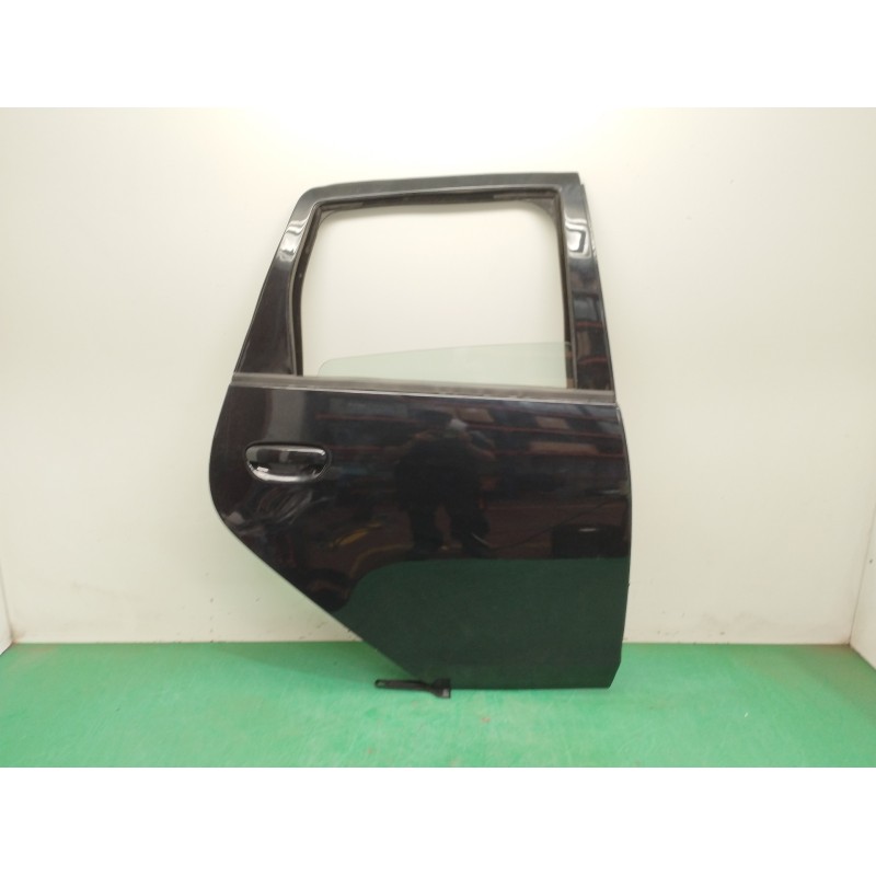 Recambio de puerta trasera izquierda para mitsubishi colt berlina 5 (z30a) 1.1 cat referencia OEM IAM   