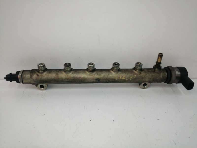 Recambio de rampa inyectora para hyundai tucson (jm) 2.0 crdi cat referencia OEM IAM 3140027410 0445214140 