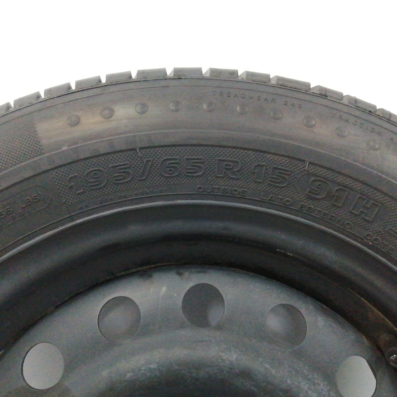 NEUMATICO REPUESTO 6JX15CH ET40 5H 5X115