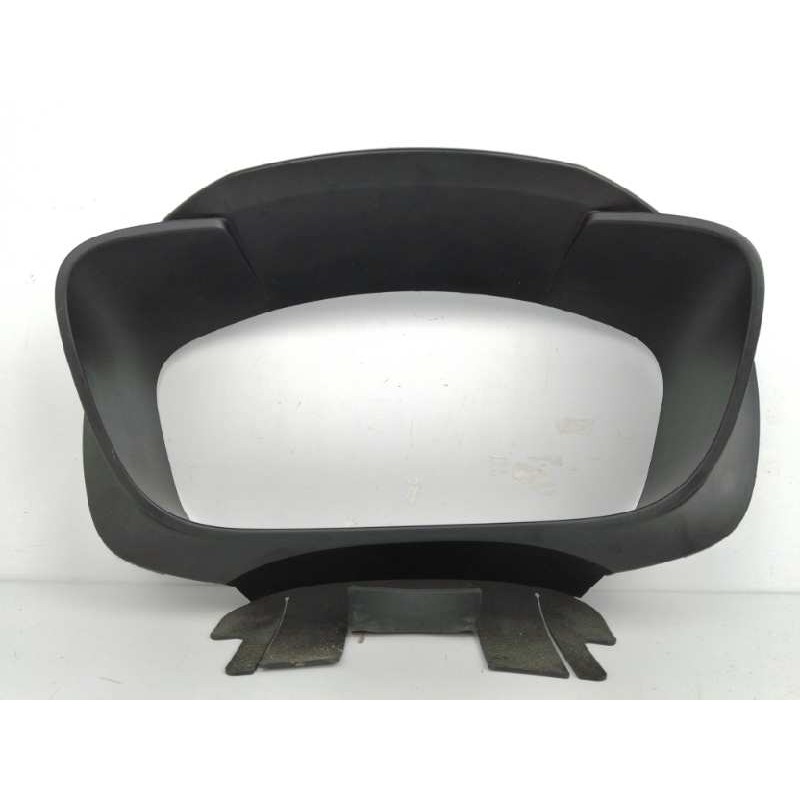 Recambio de tapas cuadro instrumentos para hyundai h350 kasten 2.5 crdi cat referencia OEM IAM 8471659100  