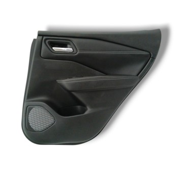 GUARNECIDO PUERTA TRASERA DERECHA 829766UA001 