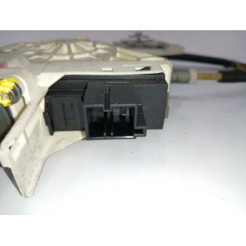 Recambio de elevalunas trasero izquierdo para audi a6 berlina (4f2) 2.0 tdi referencia OEM IAM 4F0959801A  