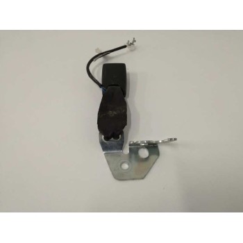 Recambio de enganche cinturon central para nissan qashqai ii (j11, j11_) 1.5 dci referencia OEM IAM  TRASERO 