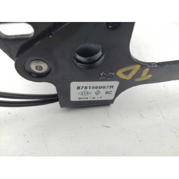 Recambio de enganche cinturon derecho para renault clio iv 0.9 tce referencia OEM IAM 878166967R TRASERO 