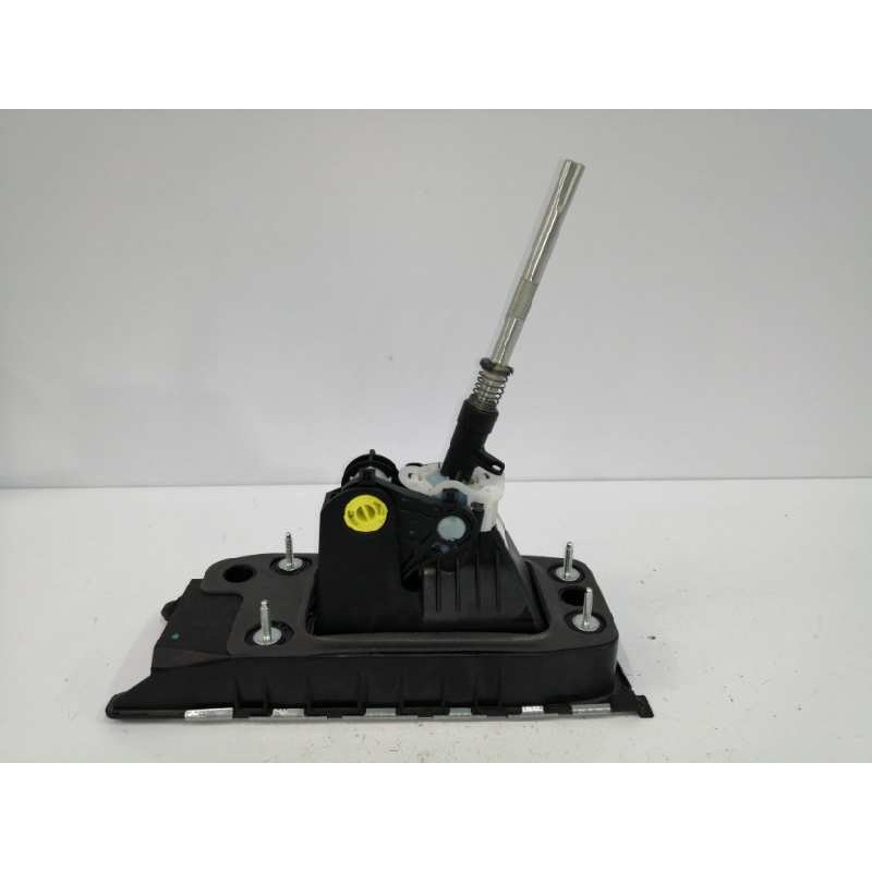 Recambio de palanca cambio para volkswagen polo 1.0 tsi referencia OEM IAM 2Q0711049J  