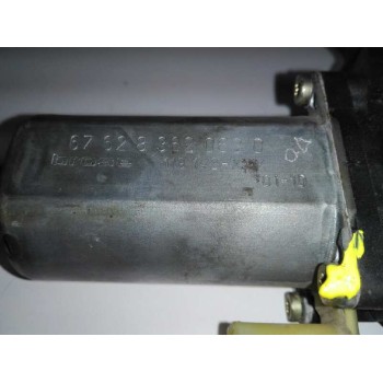 Recambio de motor elevalunas delantero izquierdo para bmw serie 3 berlina (e46) 3.0 24v turbodiesel cat referencia OEM IAM 67628