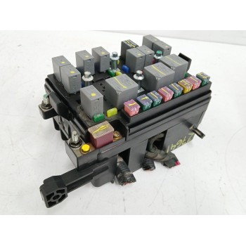 Recambio de caja reles / fusibles para kia sportage ii (je_, km_) 2.0 crdi 4wd referencia OEM IAM 919511F220  