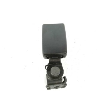 Recambio de enganche cinturon derecho para audi a4 ber. (b8) 2.0 16v tdi referencia OEM IAM 8K0857740AC TRASERO 