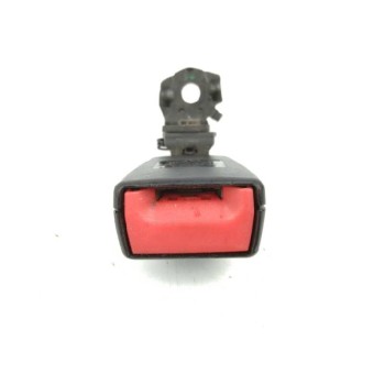 Recambio de enganche cinturon derecho para audi a4 ber. (b8) 2.0 16v tdi referencia OEM IAM 8K0857740AC TRASERO 