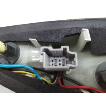 Recambio de piloto trasero izquierdo interior para volvo xc70 2.4 diesel cat referencia OEM IAM 30678545 30678547 