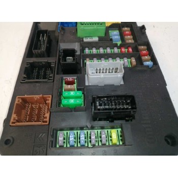 Recambio de caja reles / fusibles para citroën c4 picasso 1.6 blue-hdi fap referencia OEM IAM 9806687980 S180204004B 