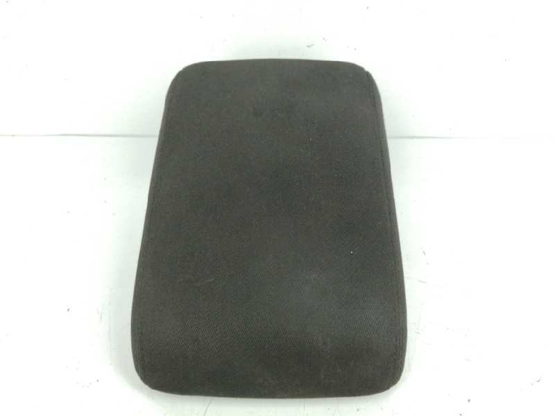 Recambio de apoyabrazos central para audi a4 ber. (b8) 2.0 16v tdi referencia OEM IAM   