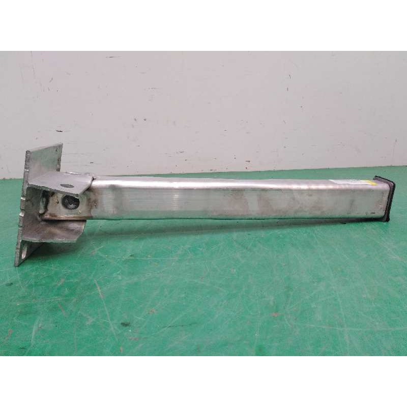 Recambio de puntera delantera izquierda de paragolpes para peugeot 5008 1.6 e-hdi fap referencia OEM IAM   