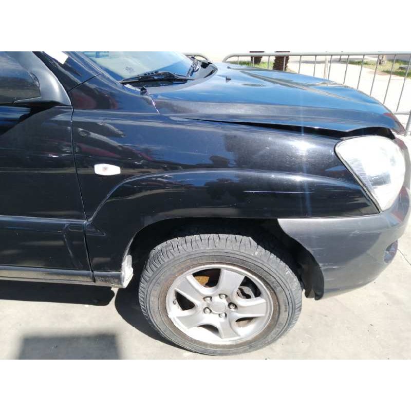 Recambio de aleta delantera derecha para kia sportage 2.0 cat referencia OEM IAM   