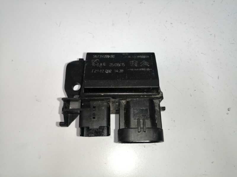 Recambio de rele electroventiladores para citroën c4 picasso 1.6 blue-hdi fap referencia OEM IAM 9673999980  