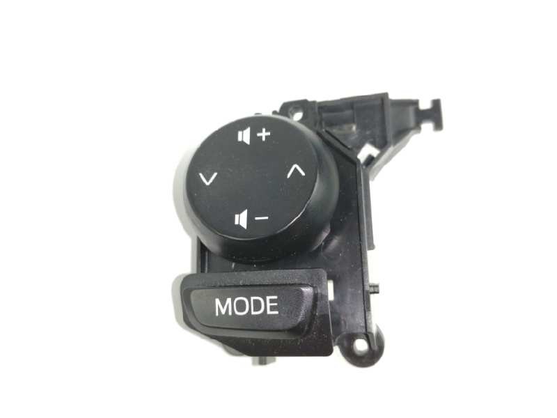 Recambio de mando volante para citroën c1 1.2 12v vti referencia OEM IAM  IZQUIERDO 