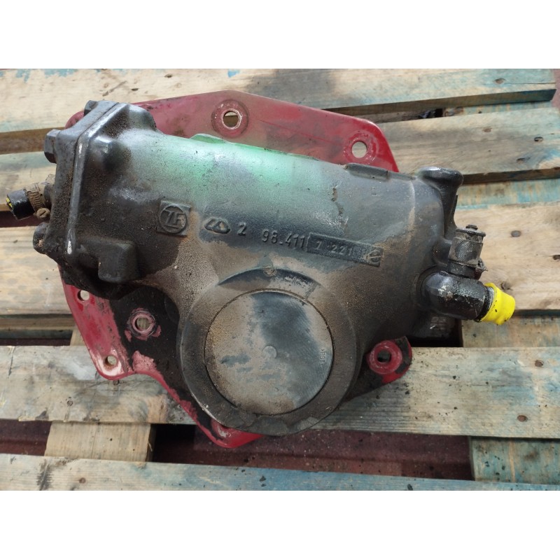 Recambio de caja direccion para renault 430 magnum e2 fsafe mod. 430.18 t gv 316 kw larga distancia referencia OEM IAM 809895532