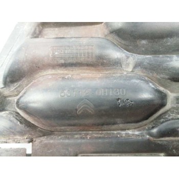 Recambio de rejilla paragolpes central para citroën c1 1.2 12v vti referencia OEM IAM 531120H130  