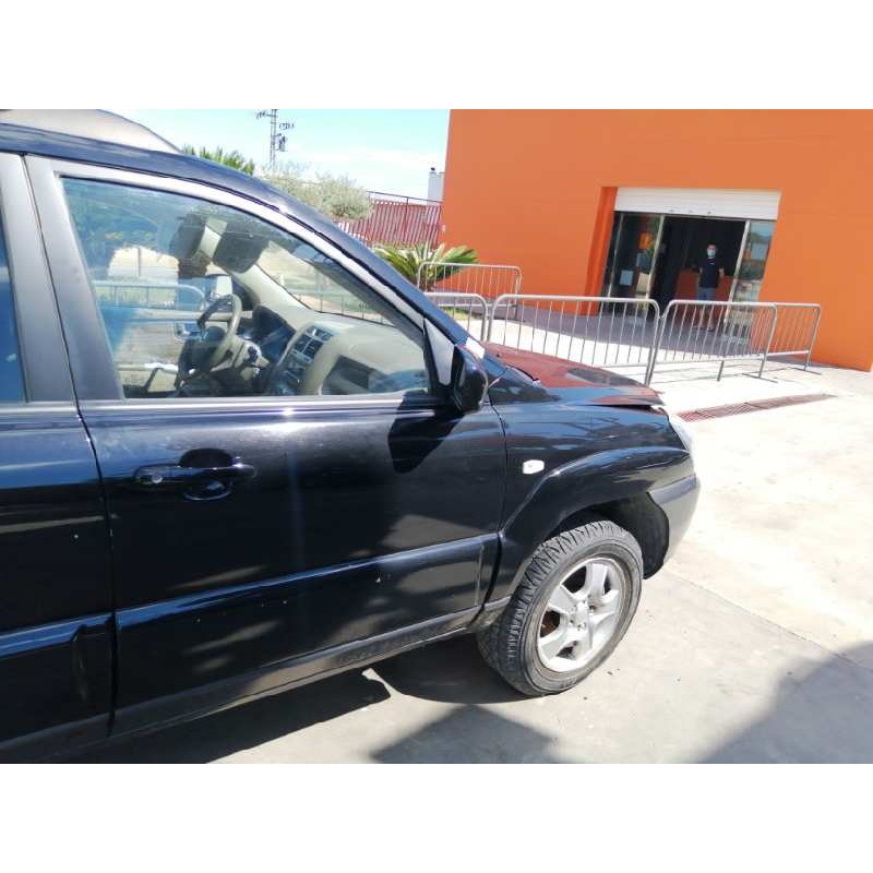 Recambio de puerta delantera derecha para kia sportage 2.0 cat referencia OEM IAM   