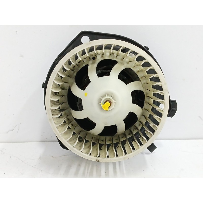 Recambio de motor calefaccion para iveco daily iii furgoneta 35 s 13 v,35 c 13 v referencia OEM IAM 570830200  658561J