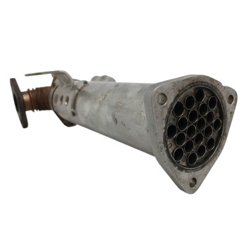 Recambio de enfriador egr para kia sportage 2.0 crdi referencia OEM IAM 2841627410  