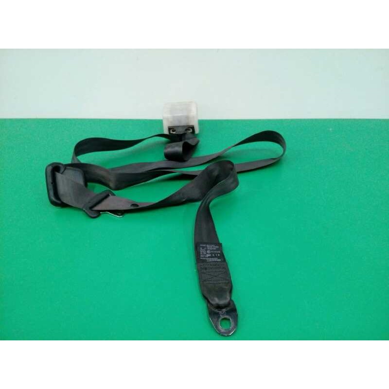 Recambio de cinturon seguridad trasero derecho para hyundai h 1 2.5 crdi cat referencia OEM IAM 898204A150  