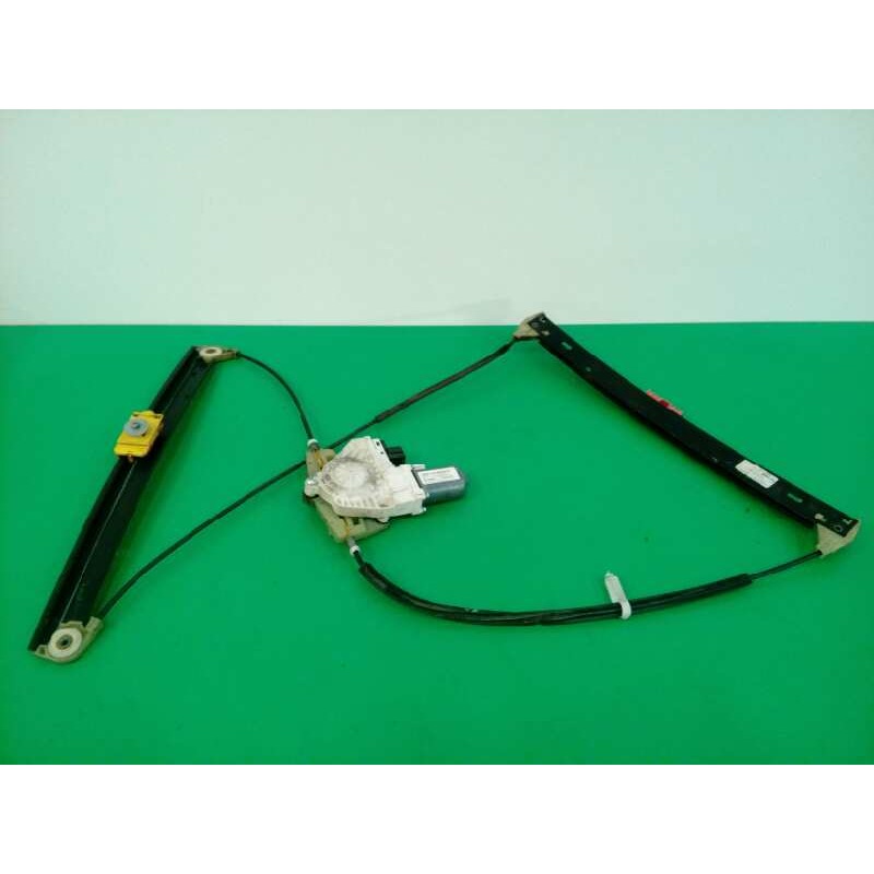 Recambio de elevalunas delantero izquierdo para audi a6 berlina (4f2) 2.7 tdi referencia OEM IAM 4F0959801D  