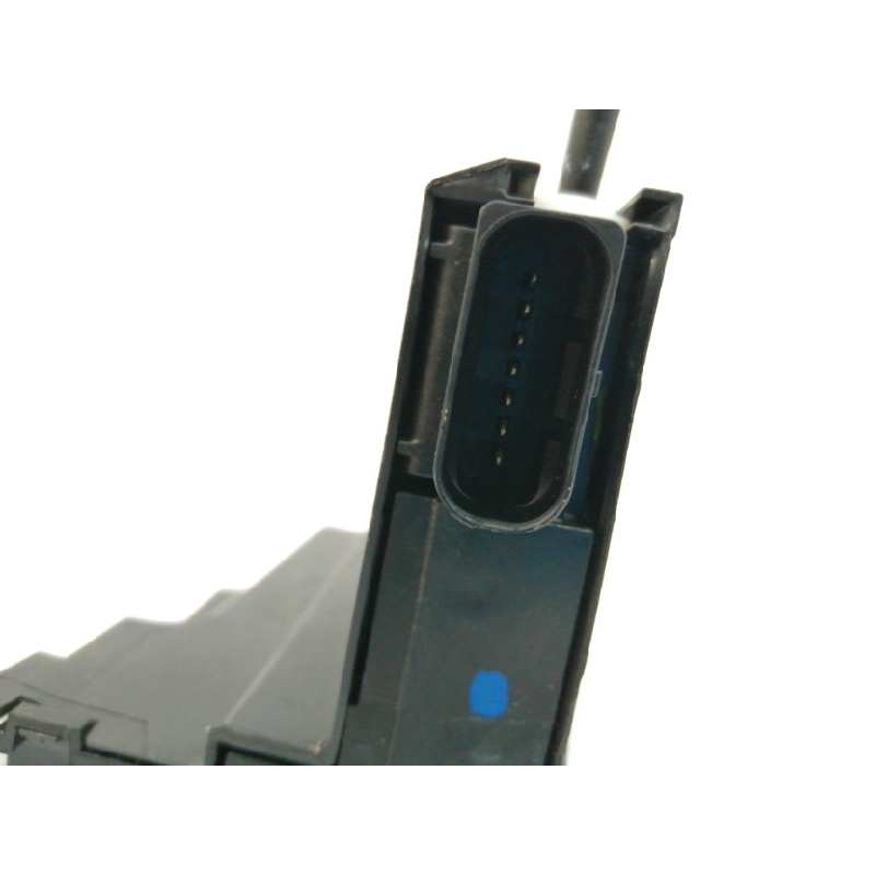 CERRADURA PUERTA TRASERA DERECHA