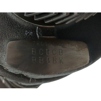 Recambio de cigueñal para kia sportage 2.0 crdi referencia OEM IAM 2311027420  