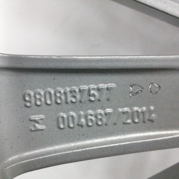 Recambio de llanta para peugeot 208 1.2 12v e-vti referencia OEM IAM 9808137577 6.0J16CH423 4H 4X110