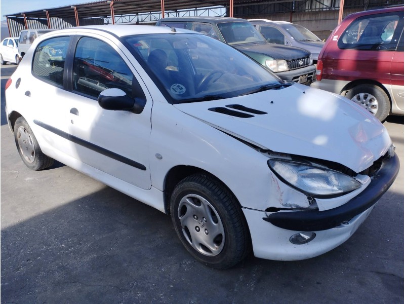 PEUGEOT 206 BERLINA