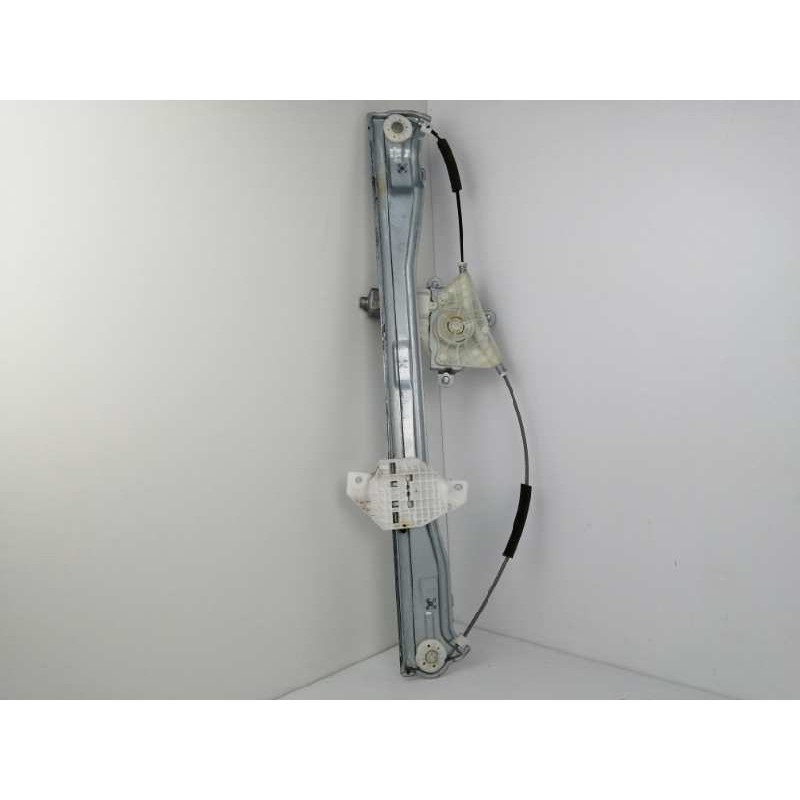 Recambio de elevalunas delantero derecho para hyundai h350 kasten 2.5 crdi cat referencia OEM IAM 8240259010  