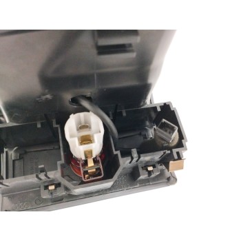 Recambio de rejilla aireadora para audi allroad quattro (4b5) 2.5 v6 24v tdi referencia OEM IAM 4B0815743 CENTRAL 