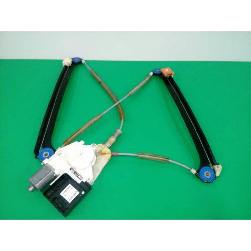 Recambio de elevalunas delantero derecho para audi a3 (8p) 1.6 16v fsi referencia OEM IAM FUNDA 8P0959802E 