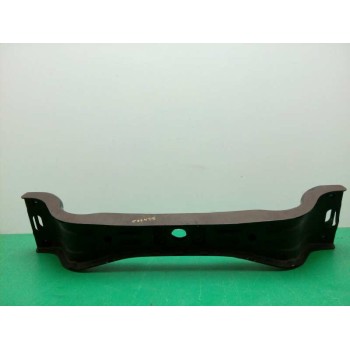 Recambio de travesaño inferior para hyundai h350 kasten 2.5 crdi cat referencia OEM IAM  CENTRAL 