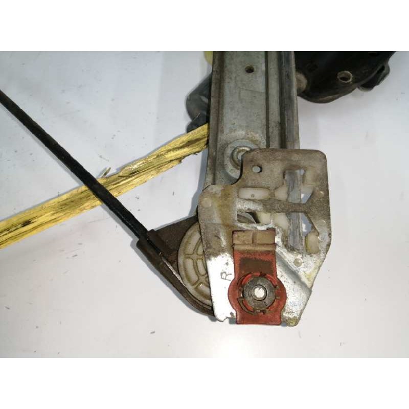 ELEVALUNAS DELANTERO IZQUIERDO 67628362063 CARIBE