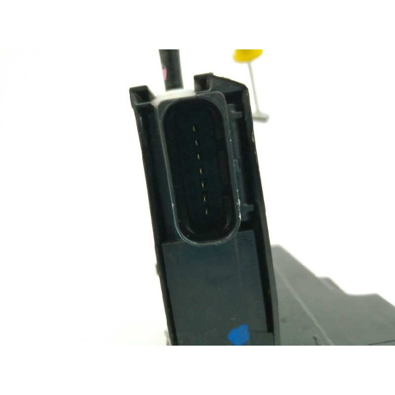 CERRADURA PUERTA TRASERA IZQUIERDA