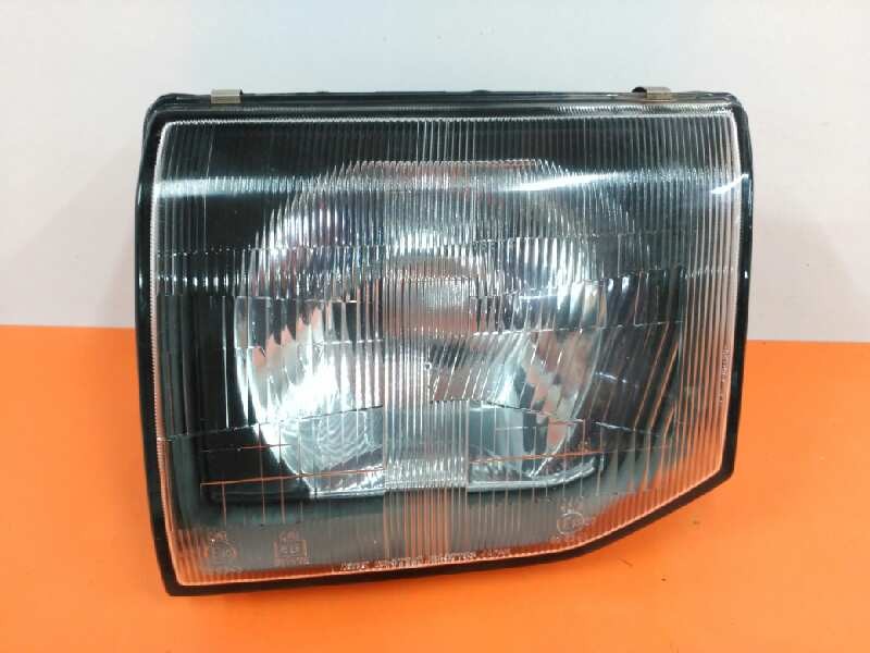 Recambio de faro izquierdo para mitsubishi montero (v20/v40) 2500 td glx (4-ptas.) referencia OEM IAM MB683891  