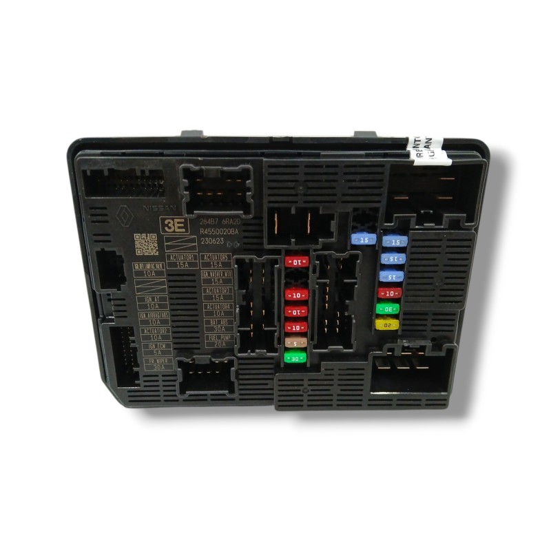 Recambio de caja reles / fusibles para nissan qashqai iii (j12) 1.3 dig-t referencia OEM IAM 284B76RA2D  