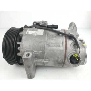 Recambio de compresor aire acondicionado para renault clio iv 0.9 tce referencia OEM IAM 926007741R T60718C 